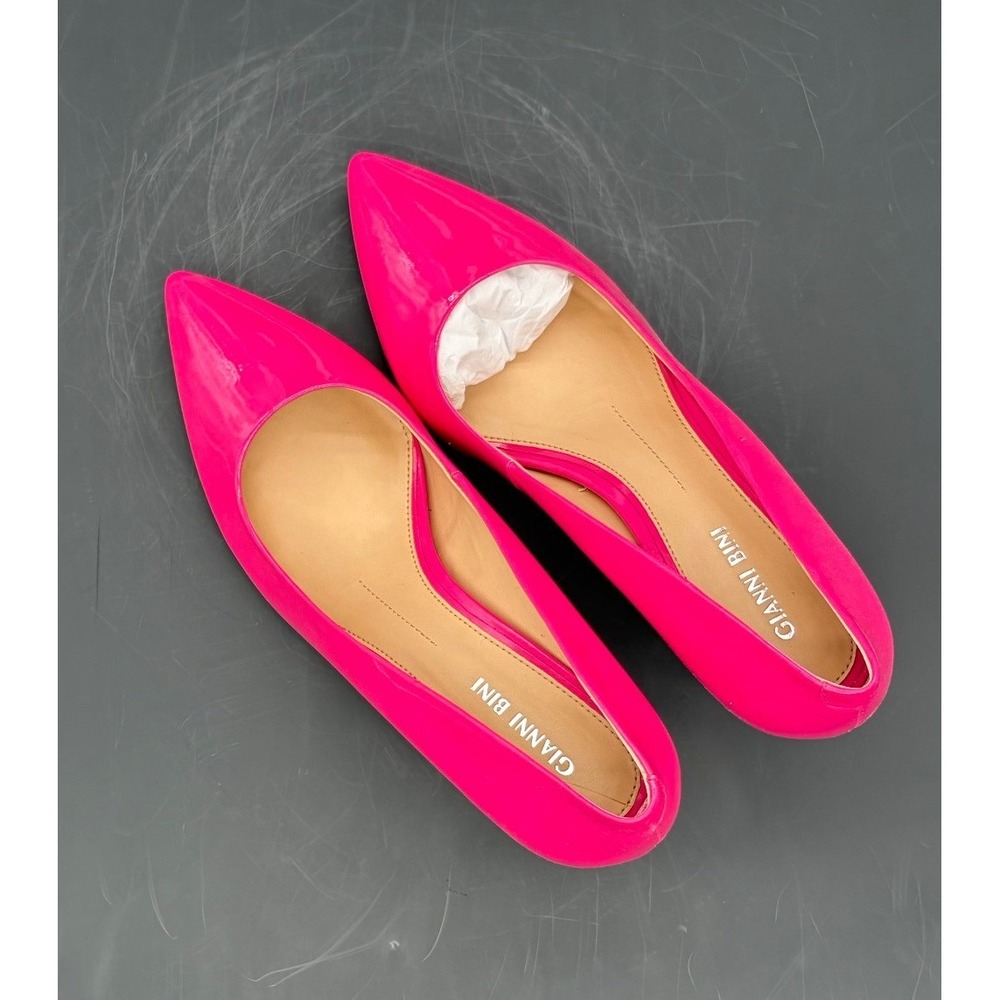 Gianni Bini Hot Pink Patent Leather Kitten Heel Pump 8.5M Pointed Toe Barbiecore - Picture 2 of 8